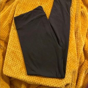 LULAROE TC SOLID BLACK BUNDLE FOR EVELYN